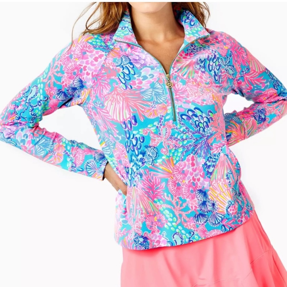 NWT Lilly Pulitzer Melena Popover Quarter Zip. No pets and non smoking home.